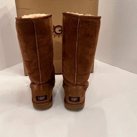 Ugg Chestnut Classic Tall women’s shearling boots, size 8 (style 5815). - Picture 3 of 11